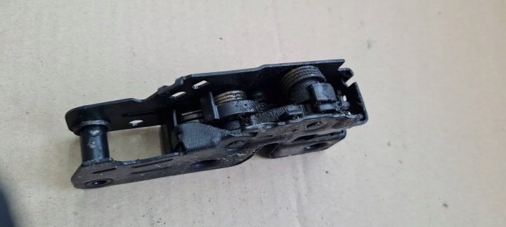 Замок капота защелка Audi A4 B8 A5 8T0 8K0823509F, фото 1