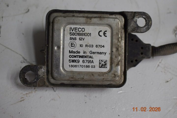 Iveco Daily VI 3.0D 2019 датчик NOX датчик твердых частиц 5801881001, фото 2