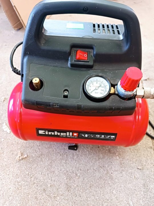 Компрессор безмасляный Einhell TC-AC 190/6/8 OFW 6 l 8 бар, фото 1