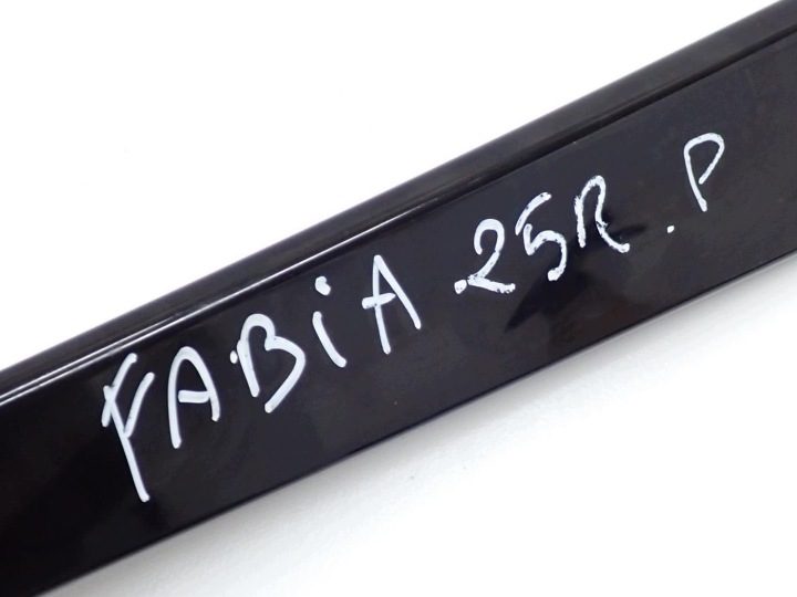 МОЛДИНГ НАКЛАДКА КРЫШКИ ЗАДНЯЯ БАГАЖНИКА ПРАВАЯ 6VE827932A SKODA FABIA IV 6VA 25 г., фото 6