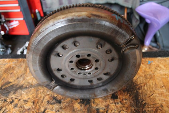 1572. ДВУХМАССОВЫЙ МАХОВИК VW SEAT 05L105266F, фото 2