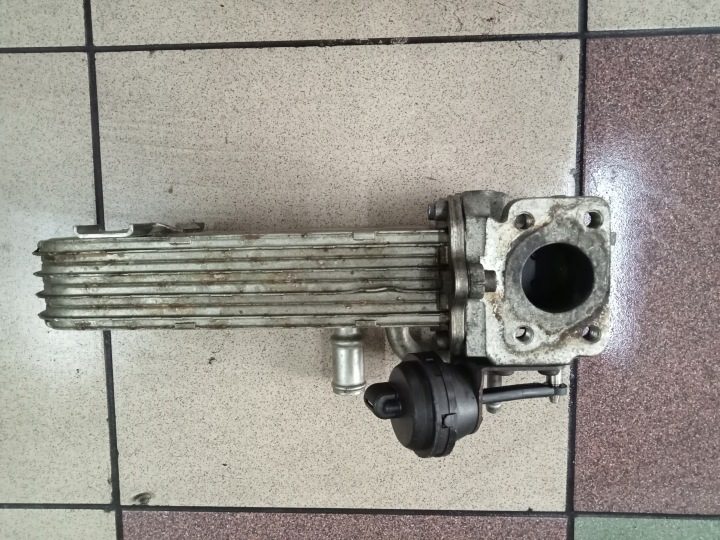 РАДИАТОР EGR КЛАПАНА EGR AUDI A3 8P 2.0 TDI 03- 038131513J, фото 3