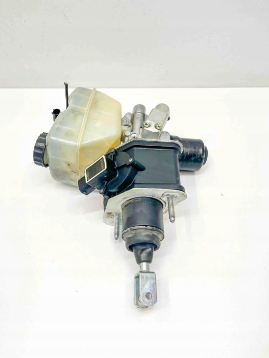 Бачок тормозной жидкости MERCEDES-BENZ SL (R230) A2304300302 5.5L бензин, фото 2