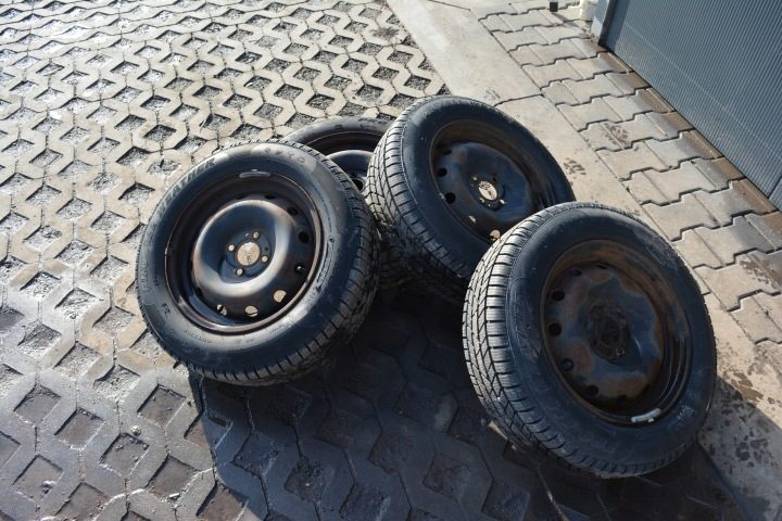 Dacia Sandero I Диски 15'' 4X100 шины всесезонные 185/65R15, фото 1