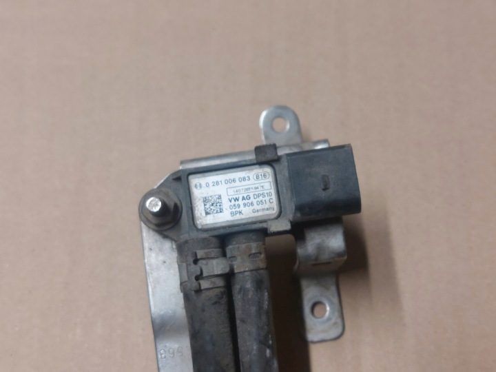 Датчик давления выхлопных газов 059906051C 0281006083 VW Seat Skoda, фото 2