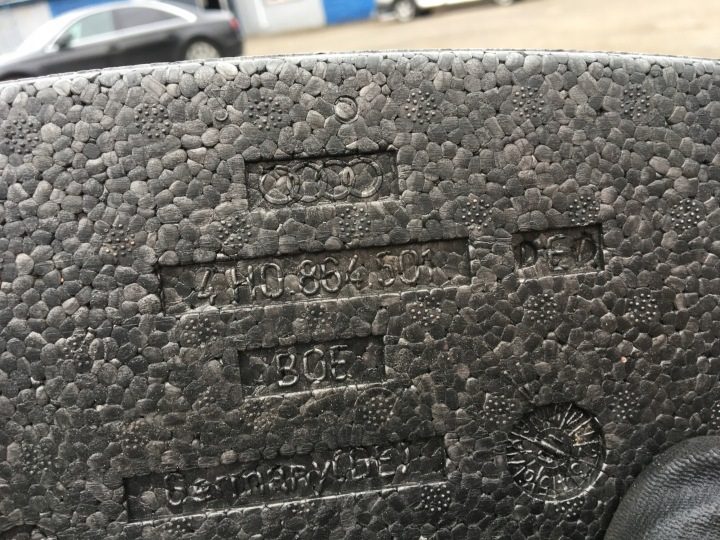 Stryropian запасного колеса Audi A8 D4 4H в хорошем состоянии, фото 2