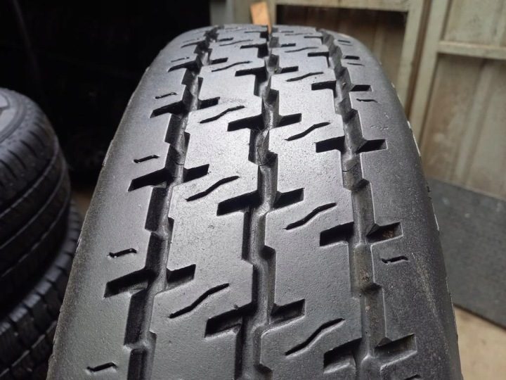 Шина летняя Pirelli Chrono 185/75R16 104/102 R, фото 3