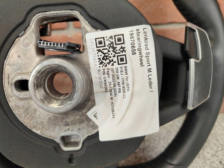 BMW G60 i5 G70 i7 РУЛЬ M ПАКЕТ ŁOPATKA С ПОДОГРЕВОМ АССИСТЕНТ, фото 14