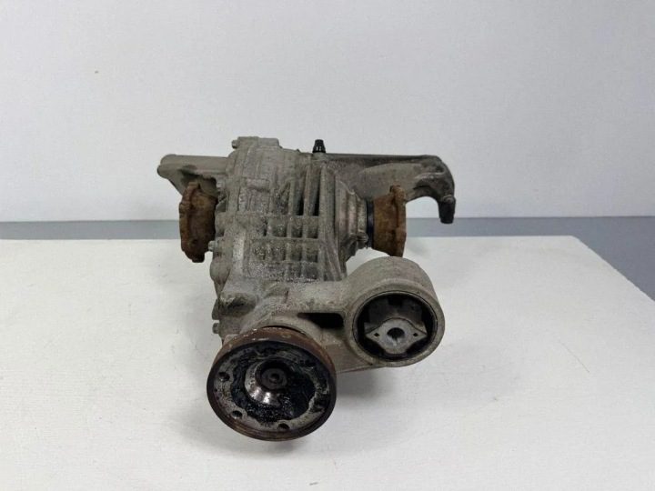 Редуктор задний VW M0027186 3.0L бензин 250 кВт 2021, фото 1