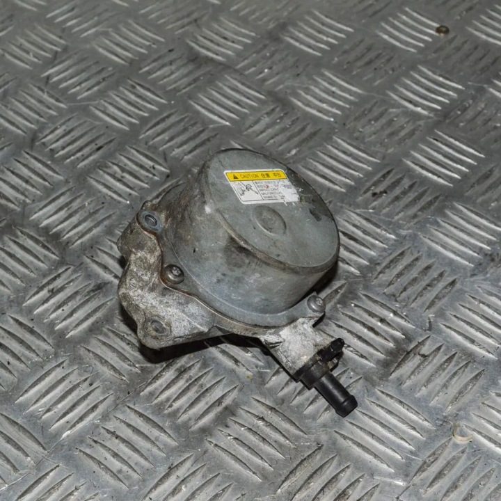 2008 KIA Ceed Вакуумный насос / 288102A101, фото 1