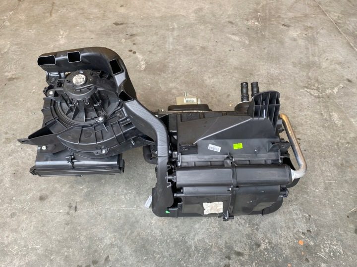 Корпус вентилятора Ford TRANSIT Кузов полный 2020 KK2119B555AD, фото 1