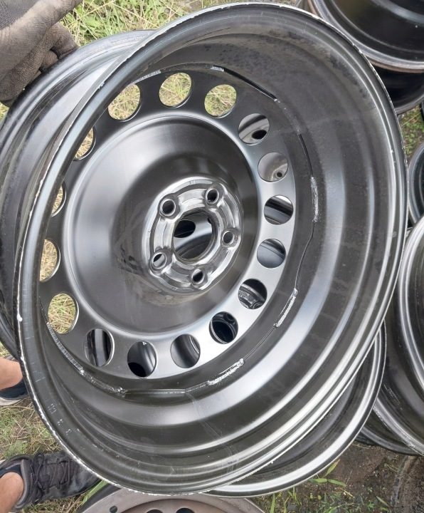 Штампованный диск Volkswagen OE 6.0" x 16" 5x100 ET 31, фото 3
