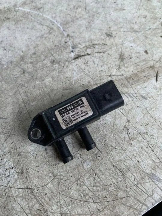 Датчик давления топлива Volkswagen OE дизель M18x1,5, фото 1