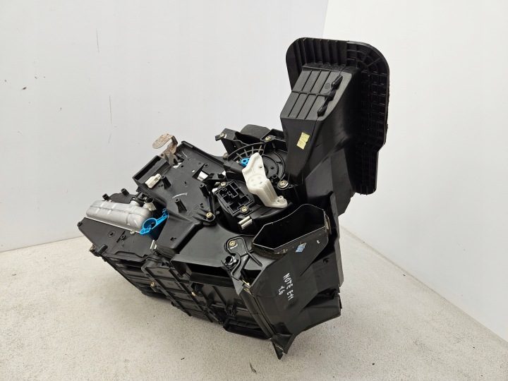 NISSAN NOTE E11 ОТОПИТЕЛЬ, фото 3