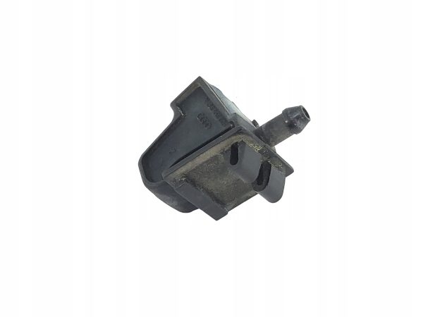 Audi A4 B5 рестайлинг форсунка омывателя левая 8D0955987A, фото 1