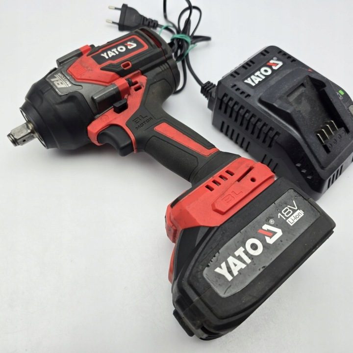 Yato ударный гайковерт аккумуляторный бесщеточный 1/2'' 18V 4Ah 1200 Н·м, фото 1