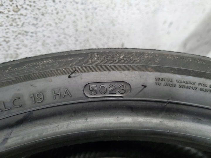 Шина летняя Hankook Ventus Evo K137 245/40R19 98 Y усилитель (XL), фото 5