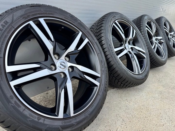 OEM колеса зимние Volvo XC40 235/50/19 R-Design демо 8.9 мм как новые !, фото 7