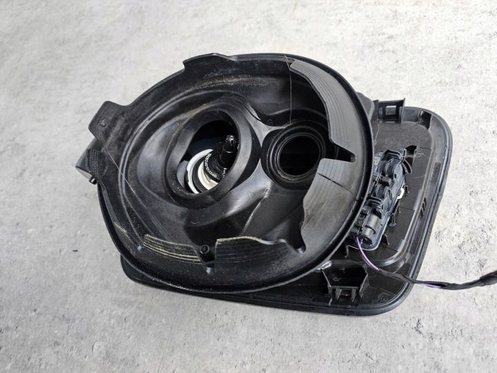 BMW 5 G60 ЛЮЧОК ГОРЛОВИНЫ БЕНЗОБАКА ДИЗЕЛЬ 520D 9450290, фото 5
