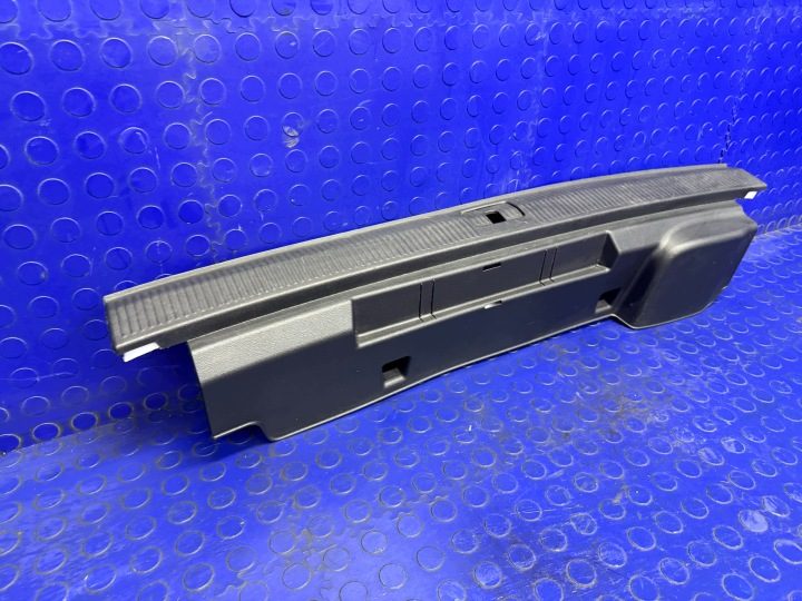 ЗАЩИТА ОБШИВКА РЕМНЯ ПОРОГА БАГАЖНИКА AUDI Q7 4M 4M0864483C OEM, фото 3