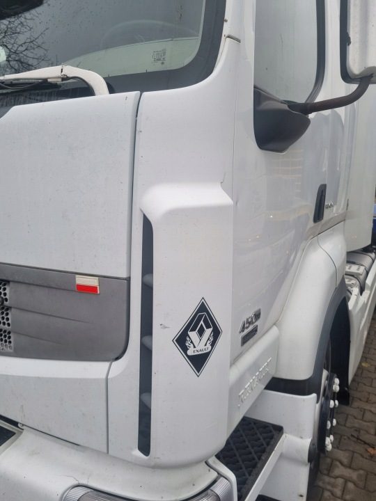 УГОЛ ОБТЕКАТЕЛЬ ЛЕВЫЙ RENAULT PREMIUM DXI, фото 1