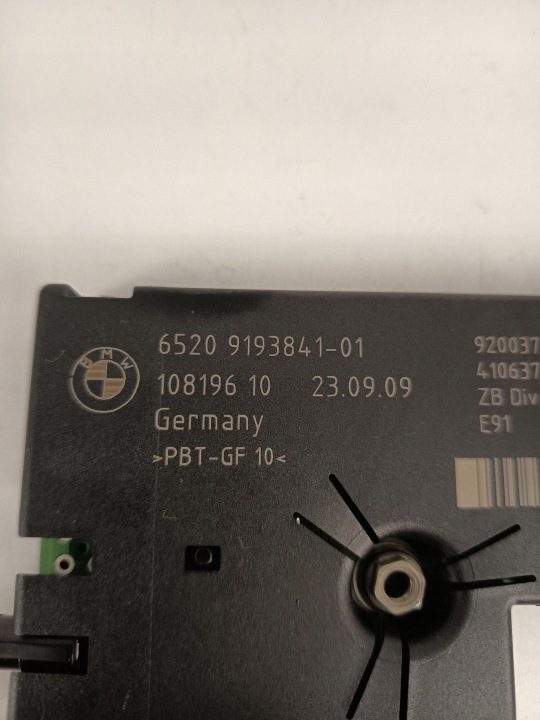 2009 BMW 3 E90 E91 Усилитель антенный 65209193841, фото 7
