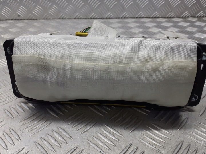 Подушка безопасности пассажира VW Passat B6 2.0 TDI 3C0880204D, фото 1