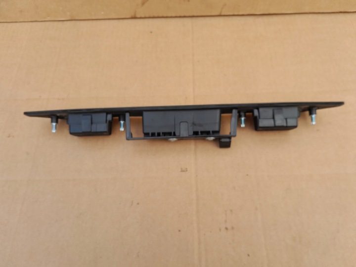 НАКЛАДКА ПОДСВЕТКА НОМЕРА РУЧКА КРЫШКИ AUDI A4 B7 , A6 C6 , A3 8P, фото 3