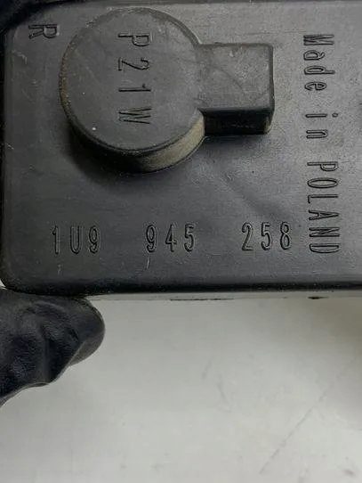 Контакты заднего фонаря SKODA OCTAVIA I (1U2) 1U9945258 1.9L дизель 66 кВт 2001, фото 3