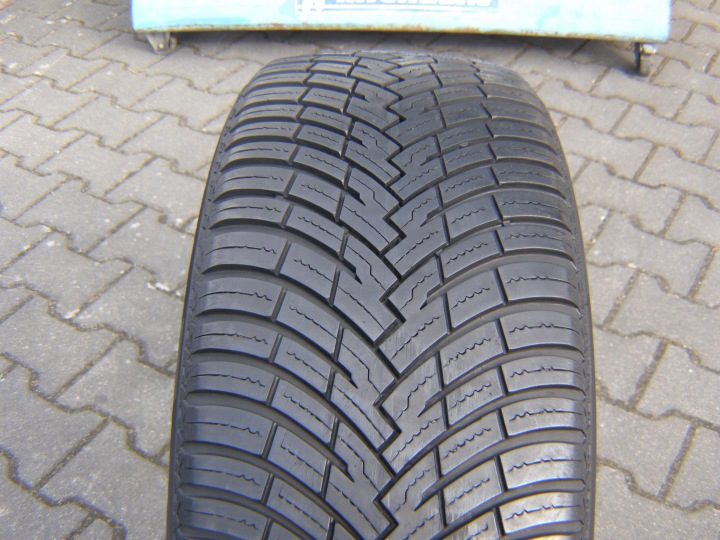 1 Шина всесезонная Pirelli CINTURATO ALL SEASON SF3 215/55R18 99V XL FR, фото 2