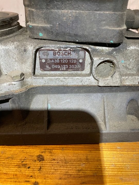 ТОПЛИВНАЯ РАМПА ДРОССЕЛЬНАЯ ЗАСЛОНКА ФОРСУНКА ВОЗДУХА AUDI 049133353N OE, фото 2
