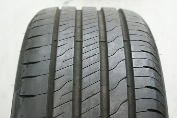 Шина летняя Goodyear Efficient Grip Performance 2 205/55R16 94 Вт усилитель (XL), фото 1
