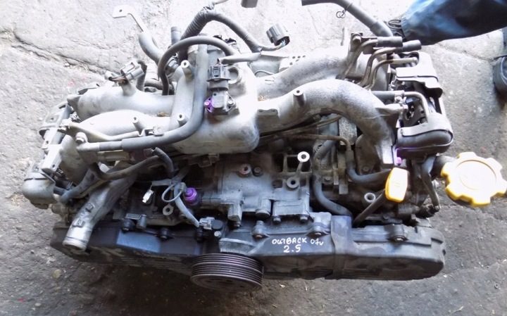 Subaru Legacy Outback II 01 г. 2.5 двигатель, фото 4