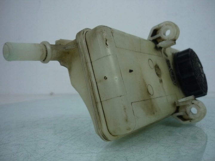 Бачок тормозной жидкости Citroen C4 I 0204051329, фото 8