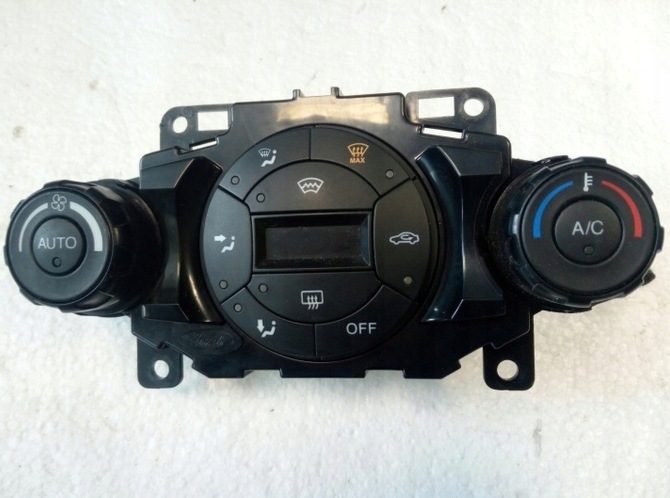 Блок управления печкой кондиционера Ford Fiesta VII MK7 8A6T-18C612 8A6T-18C612 ориг.*, фото 1
