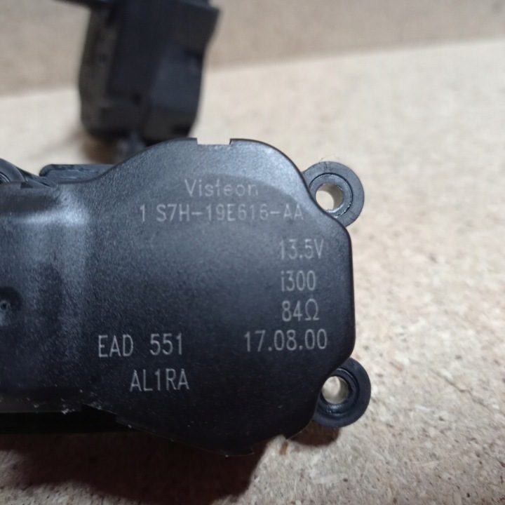 МОТОРЧИК ПЕЧКИ 13,5v ВЕНТИЛЯТОРА ОБДУВА FORD MONDEO MK3 1S7H-19E616-AA, фото 3