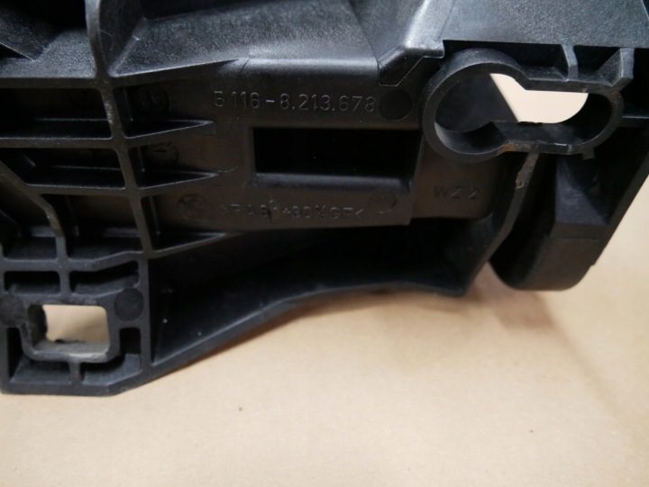ПОДЛОКОТНИК КОЖА ЧЕРНАЯ 8213678 BMW E46 EUR 2.0D, фото 4
