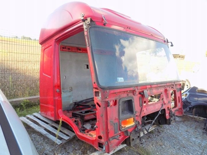 IVECO STRALIS 450 E5 2007 г. КАБИНА, фото 4