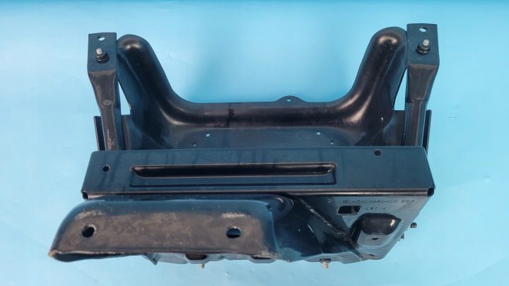 Mercedes EQA 250 21 г. корпус площадка аккумулятора A2436280400 A2436202200, фото 3