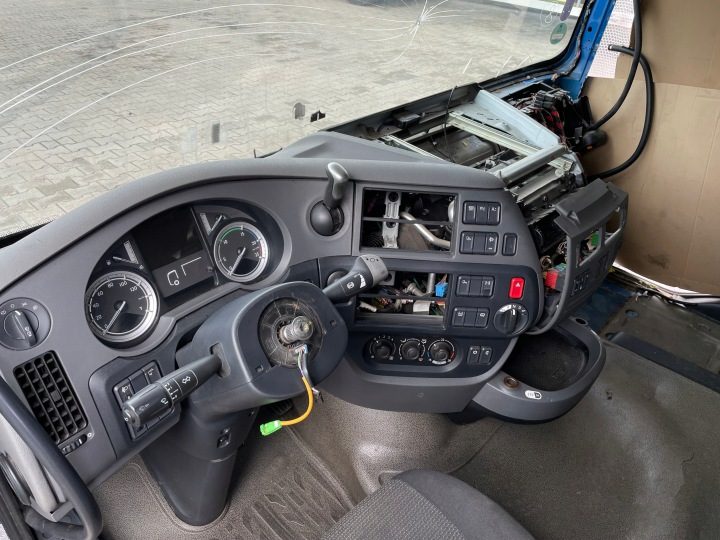 КАБИНА DAF XF 106 SSC, фото 10
