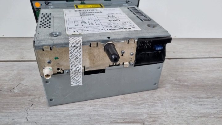 Автомагнитола Opel cd30 Astra h Zafira b Antara WYLOGOWANE 2-DIN, фото 4