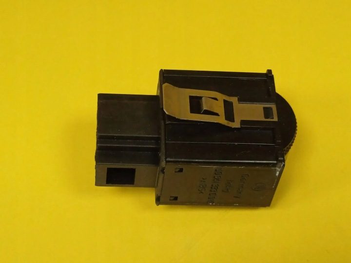 Переключатель корректора фар Skoda Octavia MK1 1U0941333C NR532, фото 3