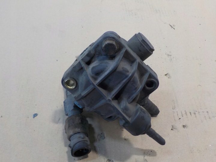 КЛАПАН УПРАВЛЯЮЩИЙ ПОЛУПРИЦЕПА WABCO, фото 1