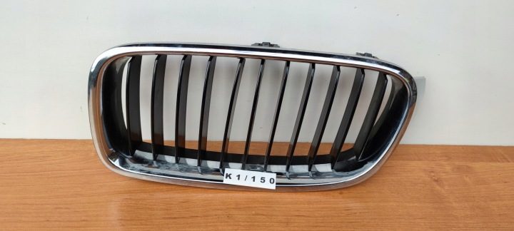 BMW OE 51137405835 решетка радиатора ноздря, фото 1