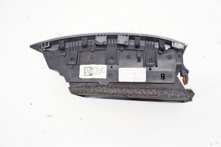 UR123 Ford Edge Mk2 Дефлектор обдува Панели Pulpitu EM2B-19C68, фото 4