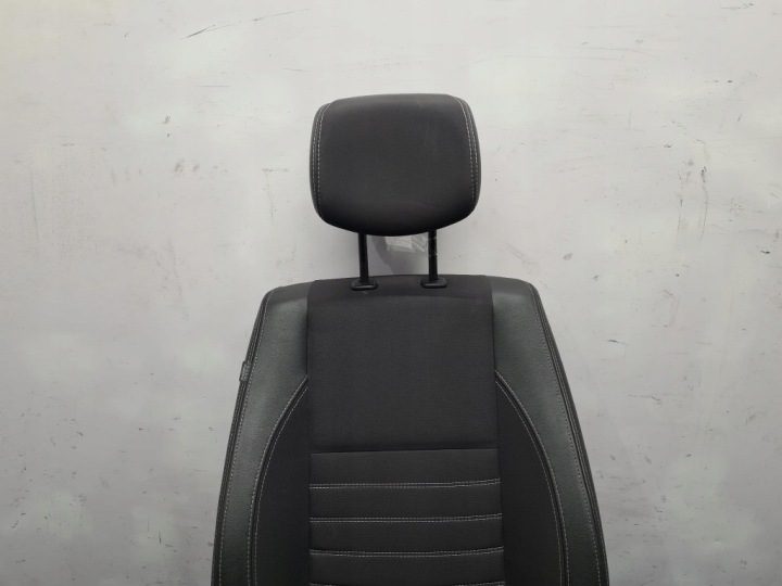 Renault Laguna III сидящая пасажира, фото 4