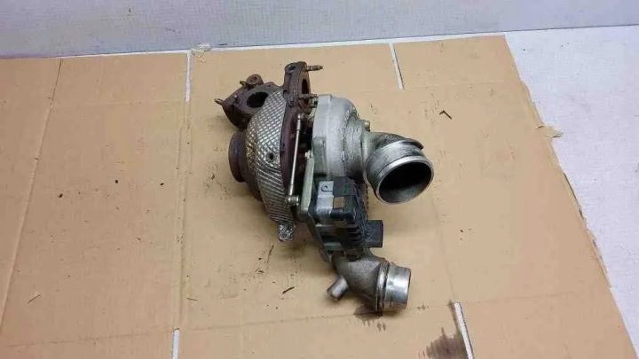 Турбина JEEP GRAND CHEROKEE IV (WK, WK2) 35242169F 31023978 3.0L дизель, фото 1