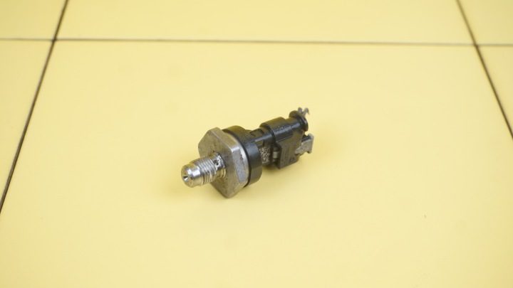 JUKE MICRA 1.0 DIG-T 20 г. 117 л.с. HR10 датчик давления топлива 166382312R, фото 2