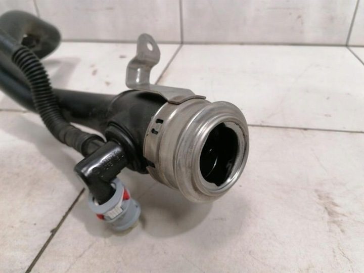 BMW 4 M4 G82 G22 топливный filler neck 274849503 filling connector, фото 2