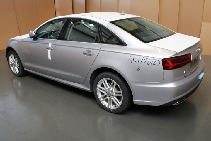 ОРИГИНАЛЬНОЕ КРЕПЛЕНИЕ БАГАЖНИКА AUDI A6 C7 4G5863470 72 л.с., фото 4